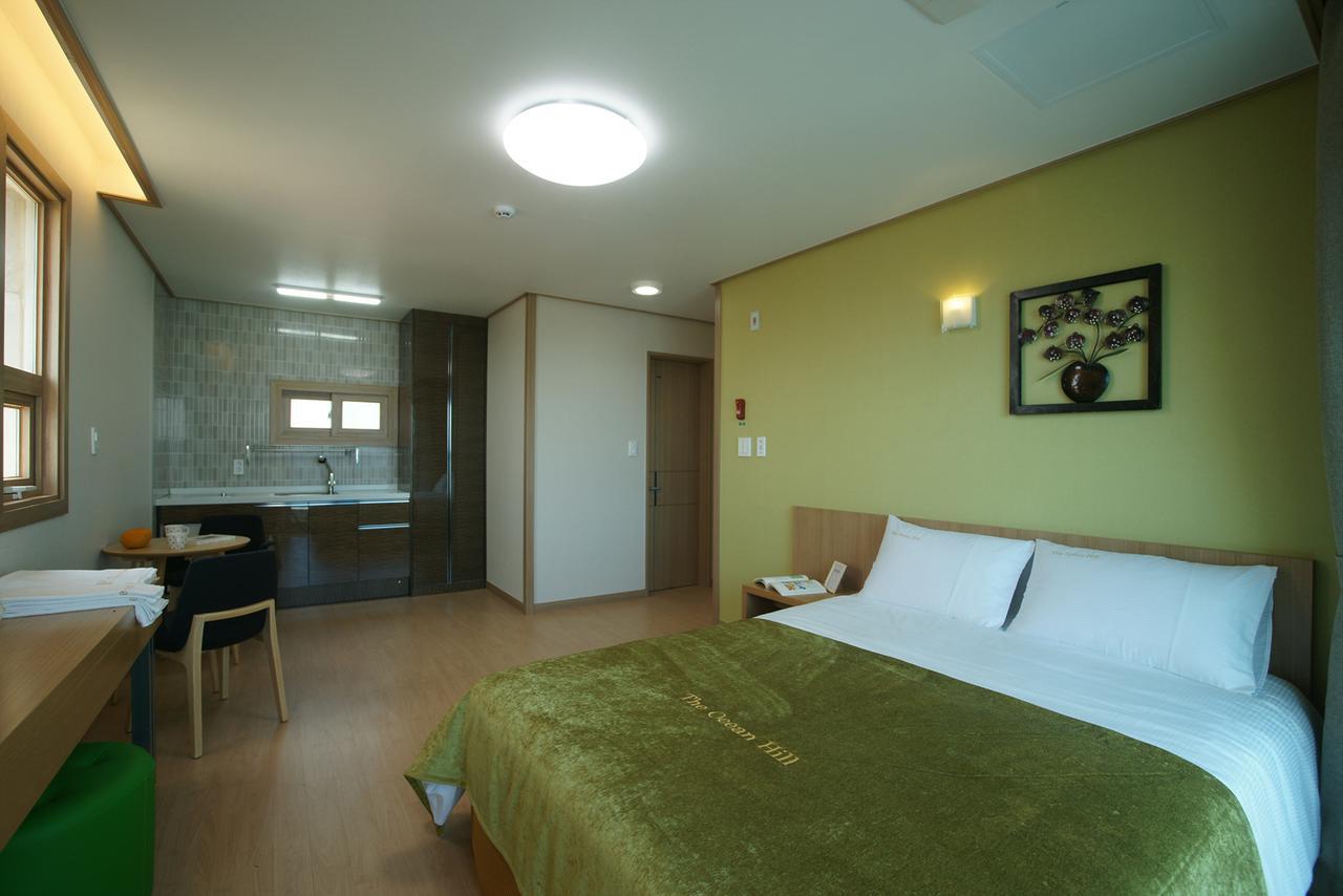 Jeju The Ocean Hill Pension Σεογκουίπο Εξωτερικό φωτογραφία