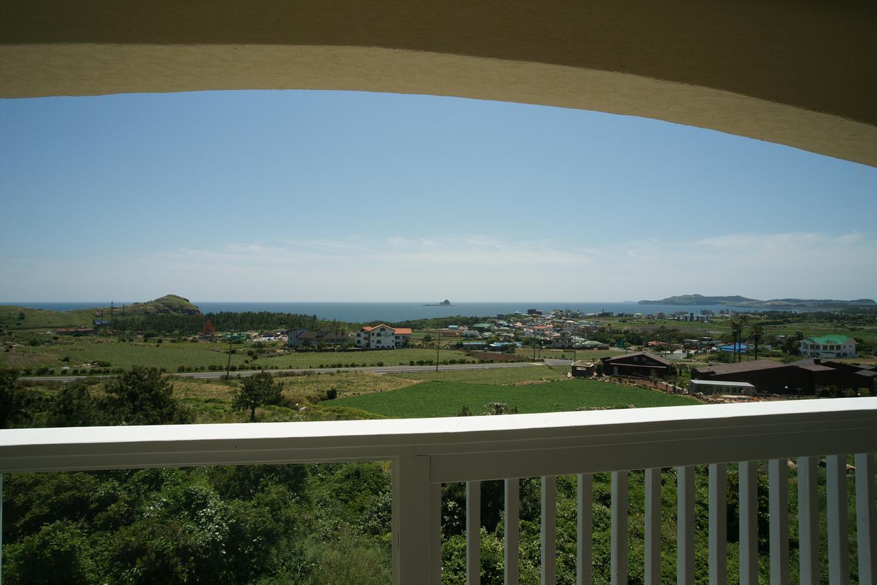 Jeju The Ocean Hill Pension Σεογκουίπο Εξωτερικό φωτογραφία
