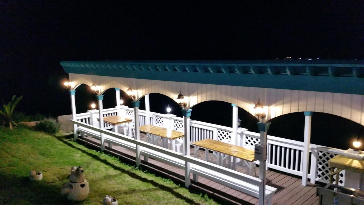 Jeju The Ocean Hill Pension Σεογκουίπο Εξωτερικό φωτογραφία